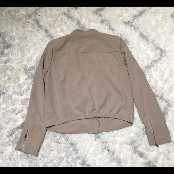 Moto-style jacket - Picture 5 of 8